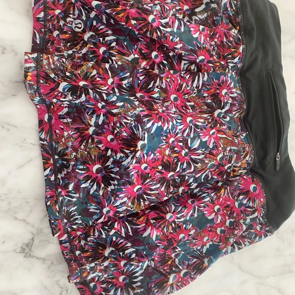 Lululemon Pace Rival skort size 2 - Picture 3 of 7